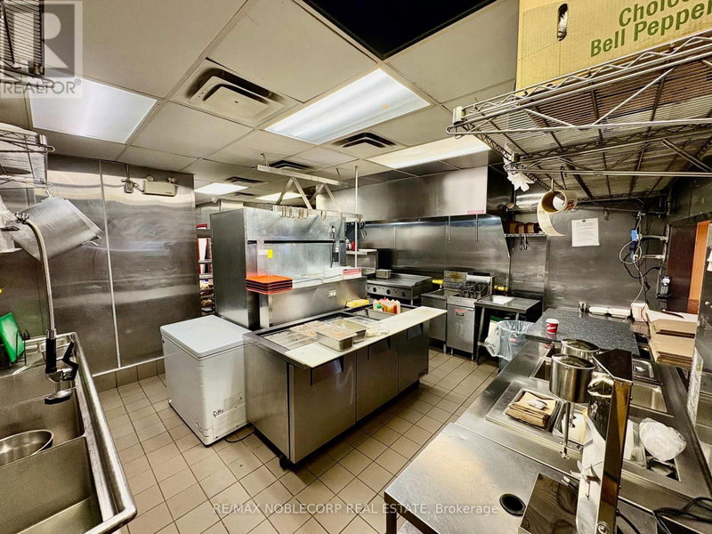 Image #1 of Restaurant for Sale at Lakeshore, Mississauga , Ontario