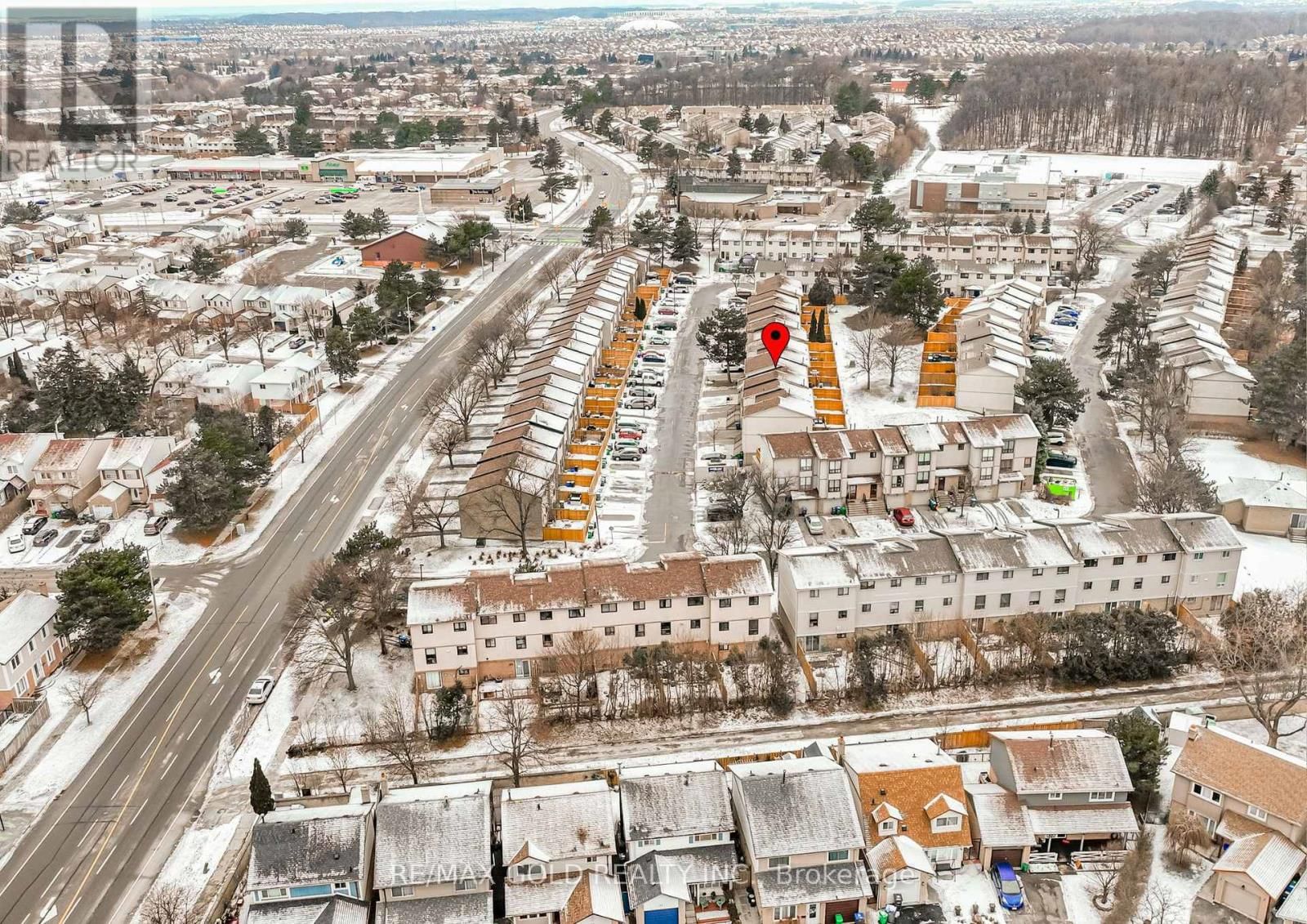 33 - 33 GUILDFORD CRESCENT Image 39