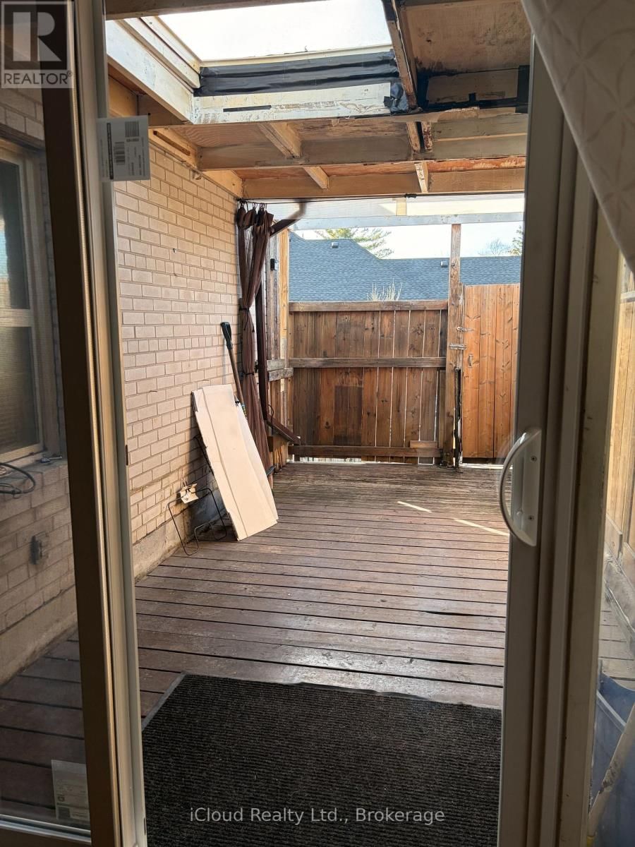 2nd Floor - 5084 DUNDAS STREET WEST Image 8