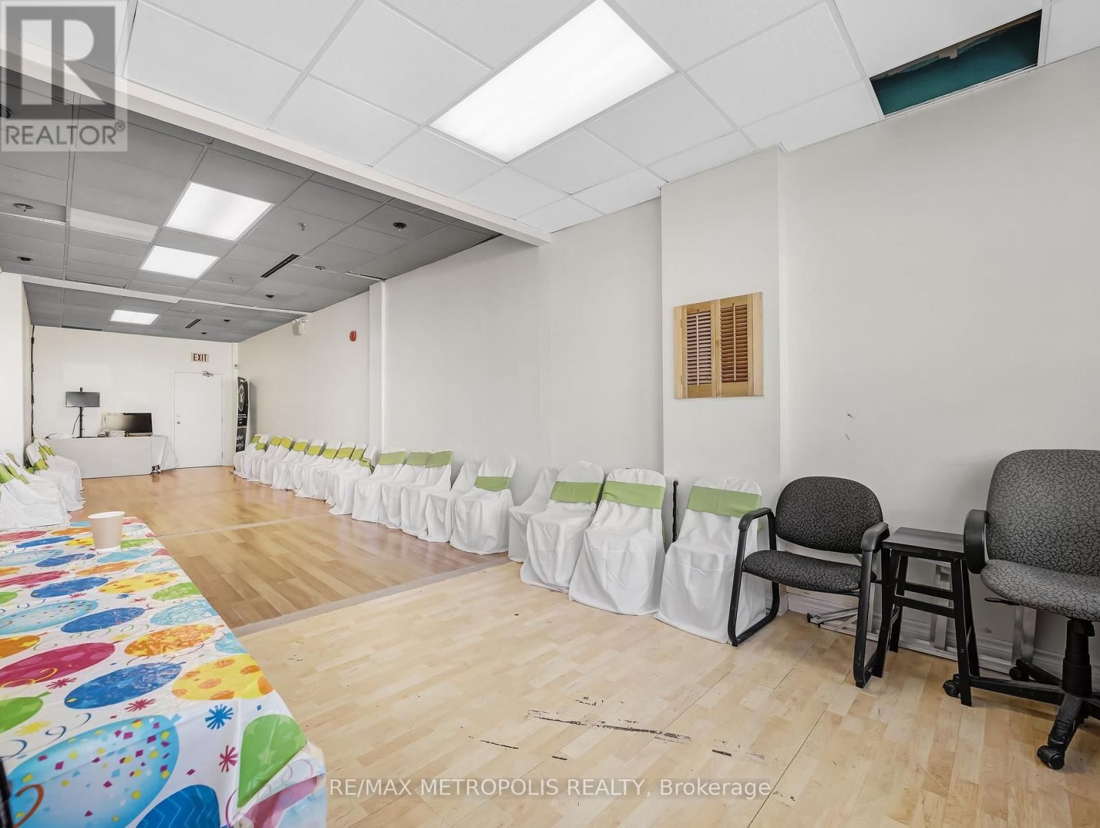 309 - 1550 SOUTH GATEWAY ROAD Image 13