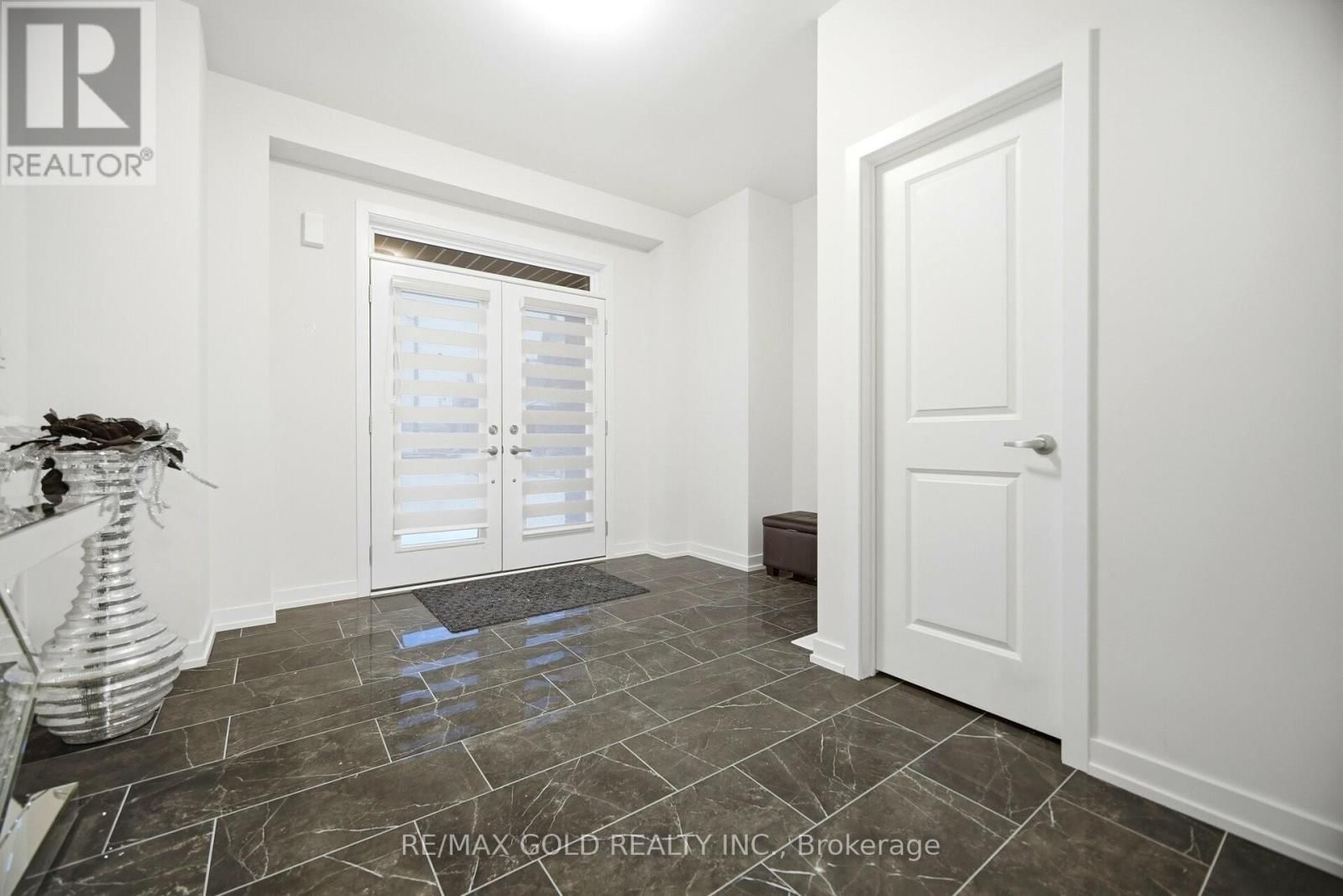 40 AVEENA ROAD Image 2