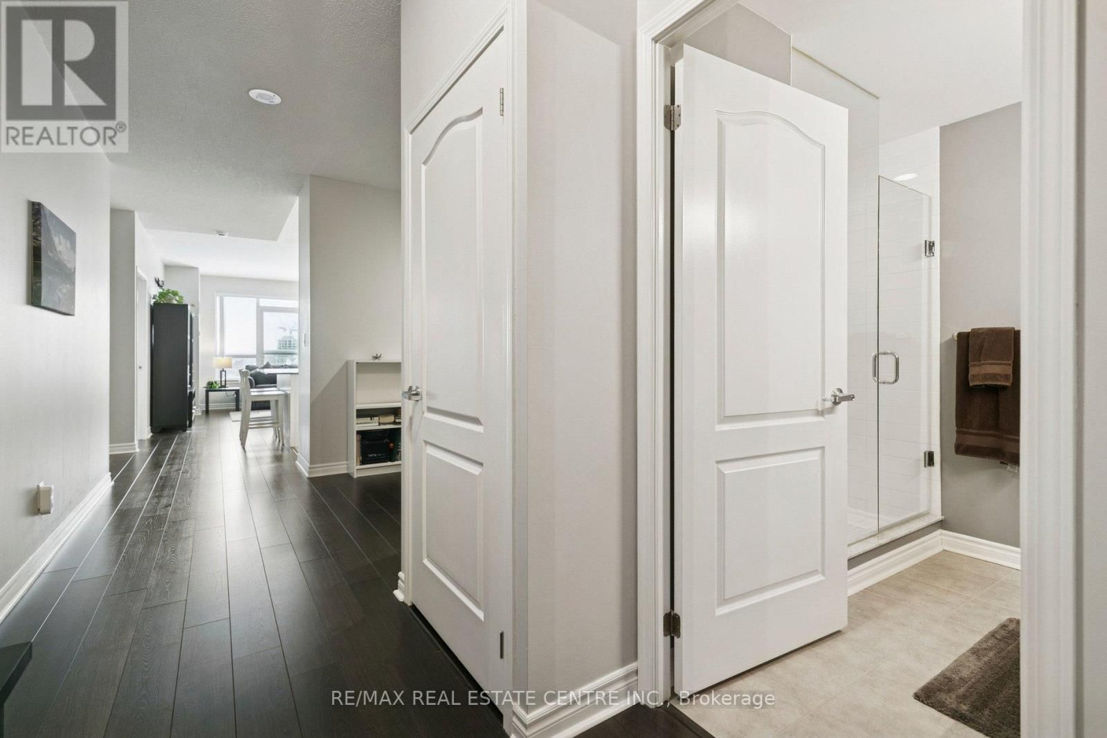 604 - 3865 LAKE SHORE BOULEVARD WEST Image 5