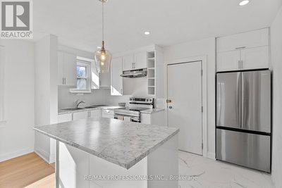 Commercial for Rent in Ontario