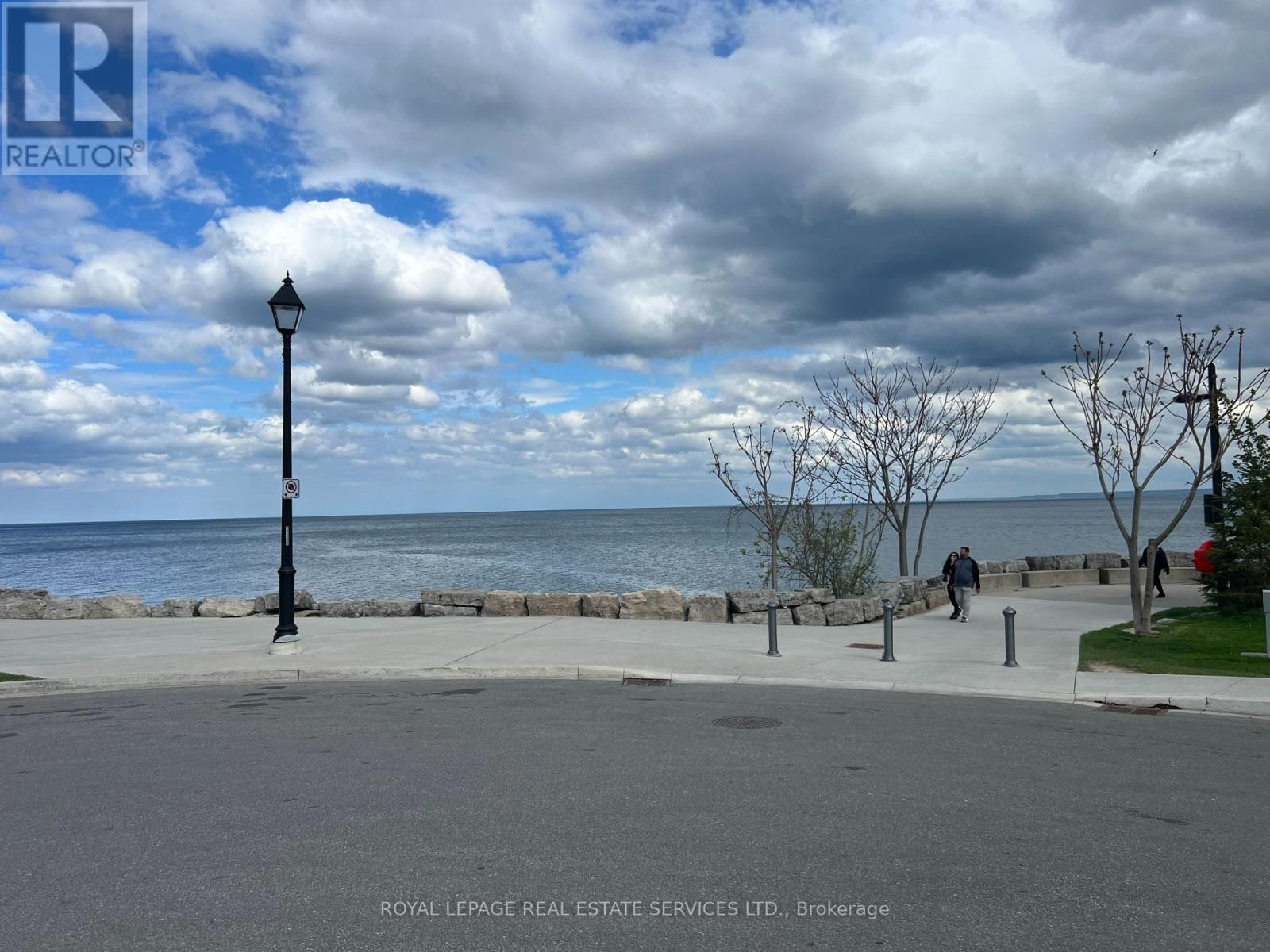 117 - 1441 ELGIN STREET Image 3