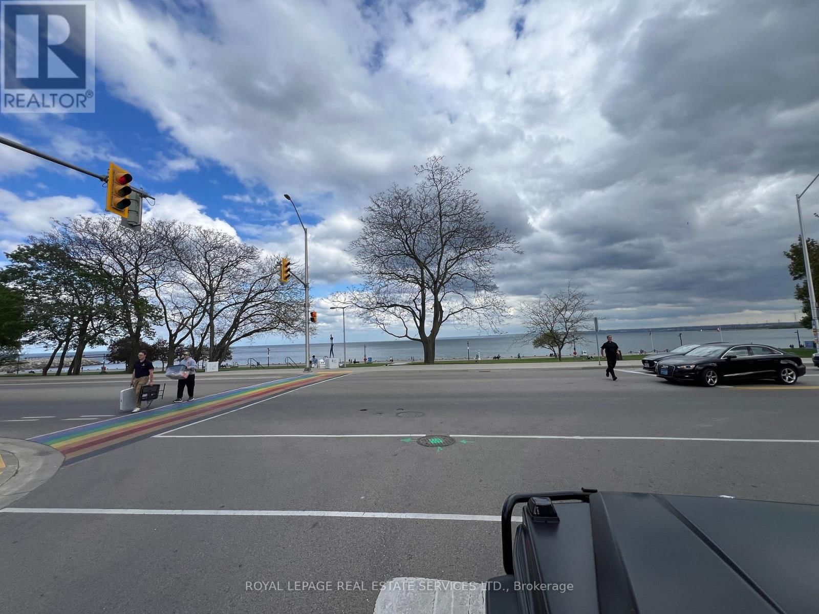 117 - 1441 ELGIN STREET Image 4