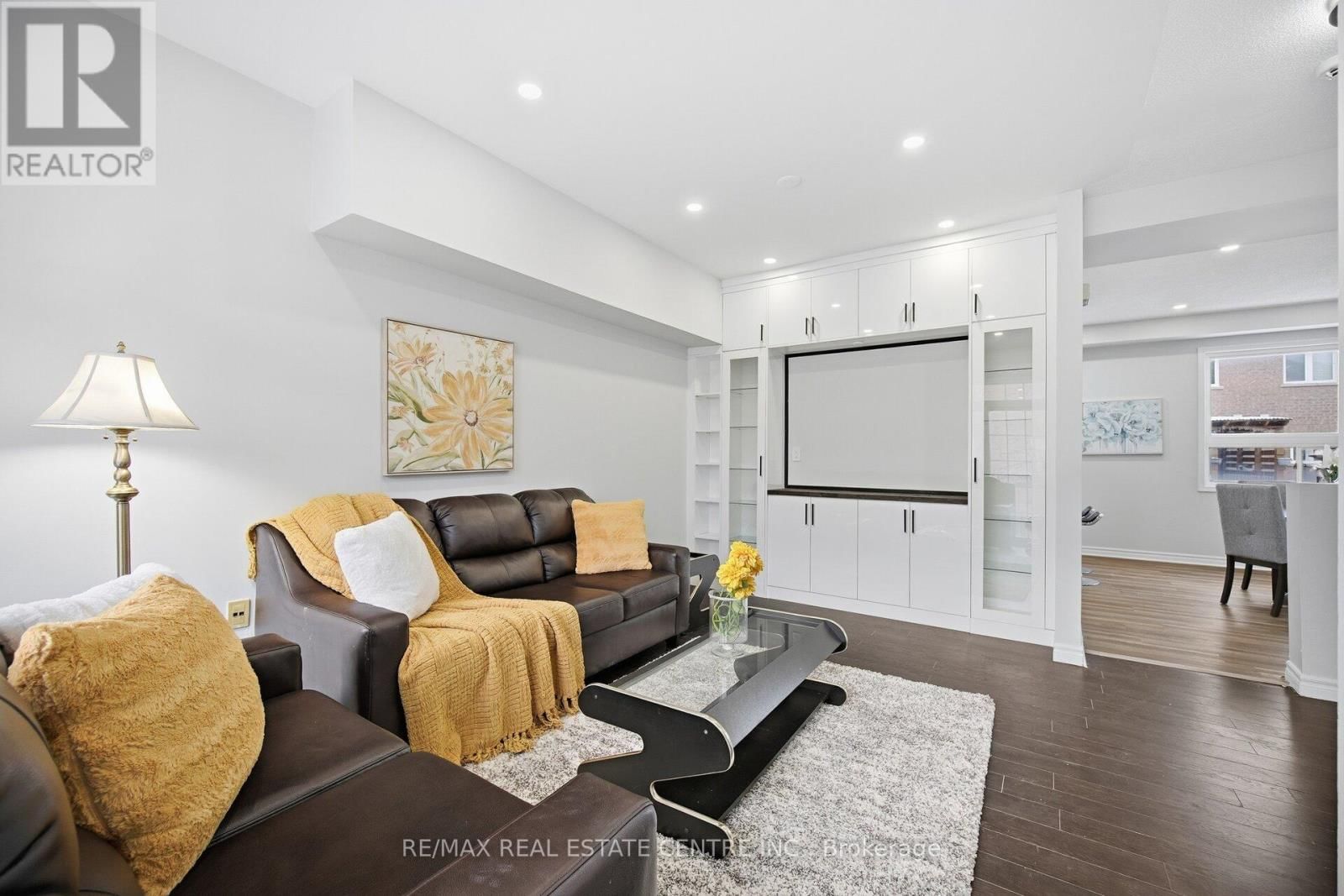 89 - 7155 MAGISTRATE TERRACE Image 11