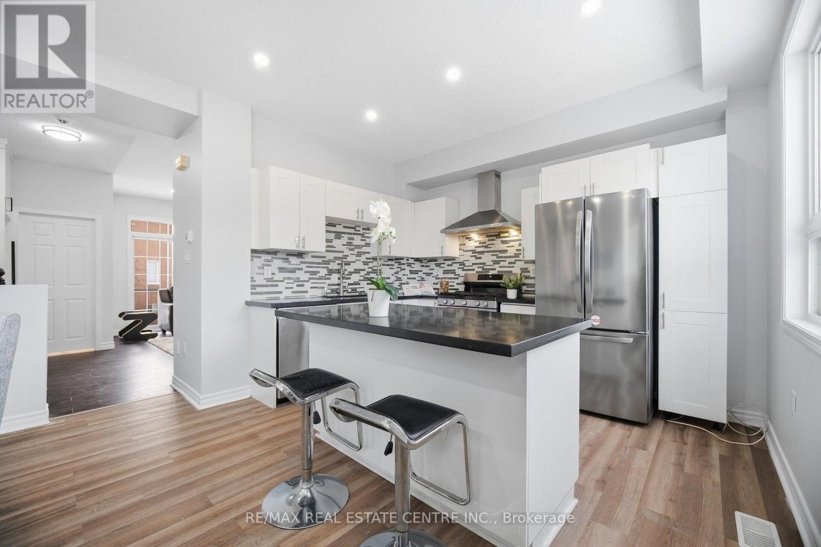 89 - 7155 MAGISTRATE TERRACE Image 12