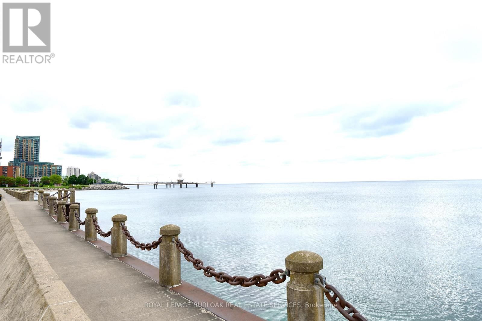 24 - 1347 LAKESHORE ROAD Image 8