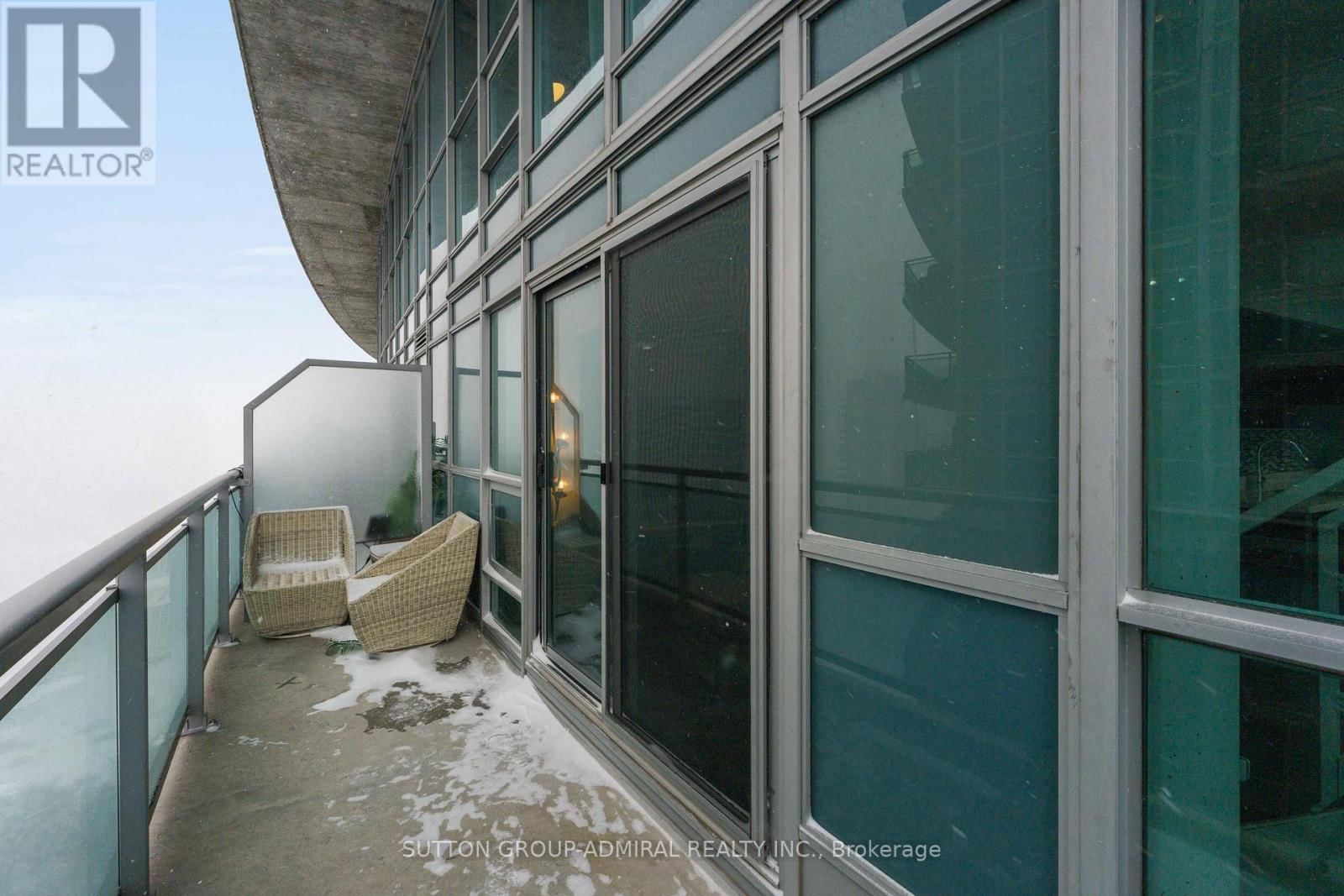 2513 - 155 LEGION ROAD Image 13