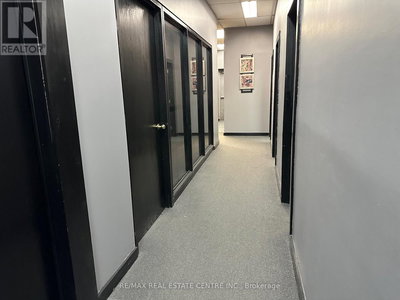 Image #1 of Commercial for Sale at Rosedale, Brampton , Ontario