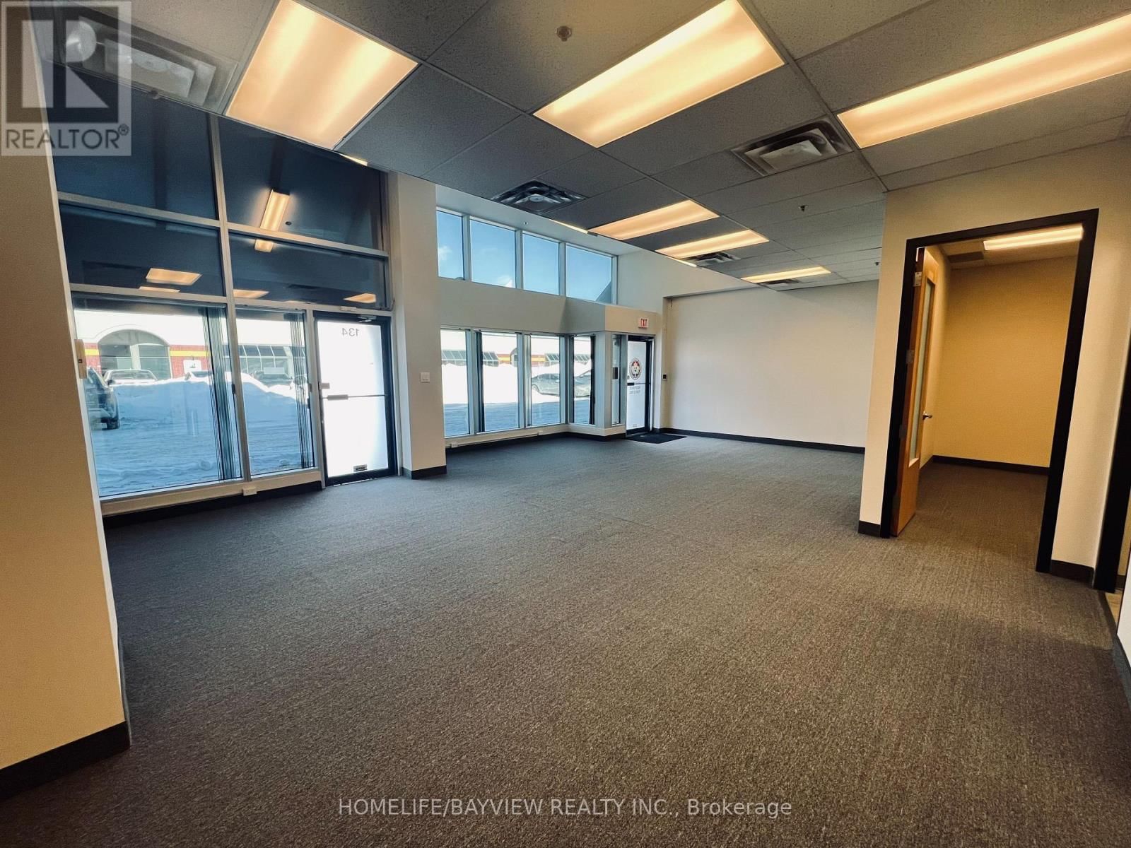 134-135 - 2550 MATHESON BOULEVARD Image 10