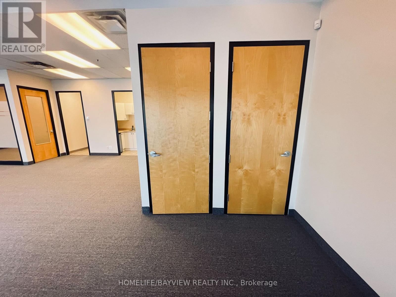 134-135 - 2550 MATHESON BOULEVARD Image 29