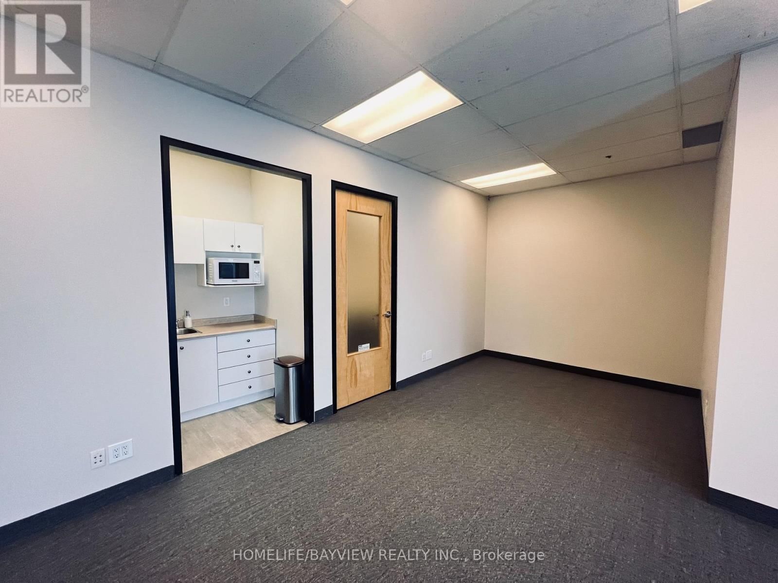 134-135 - 2550 MATHESON BOULEVARD Image 7