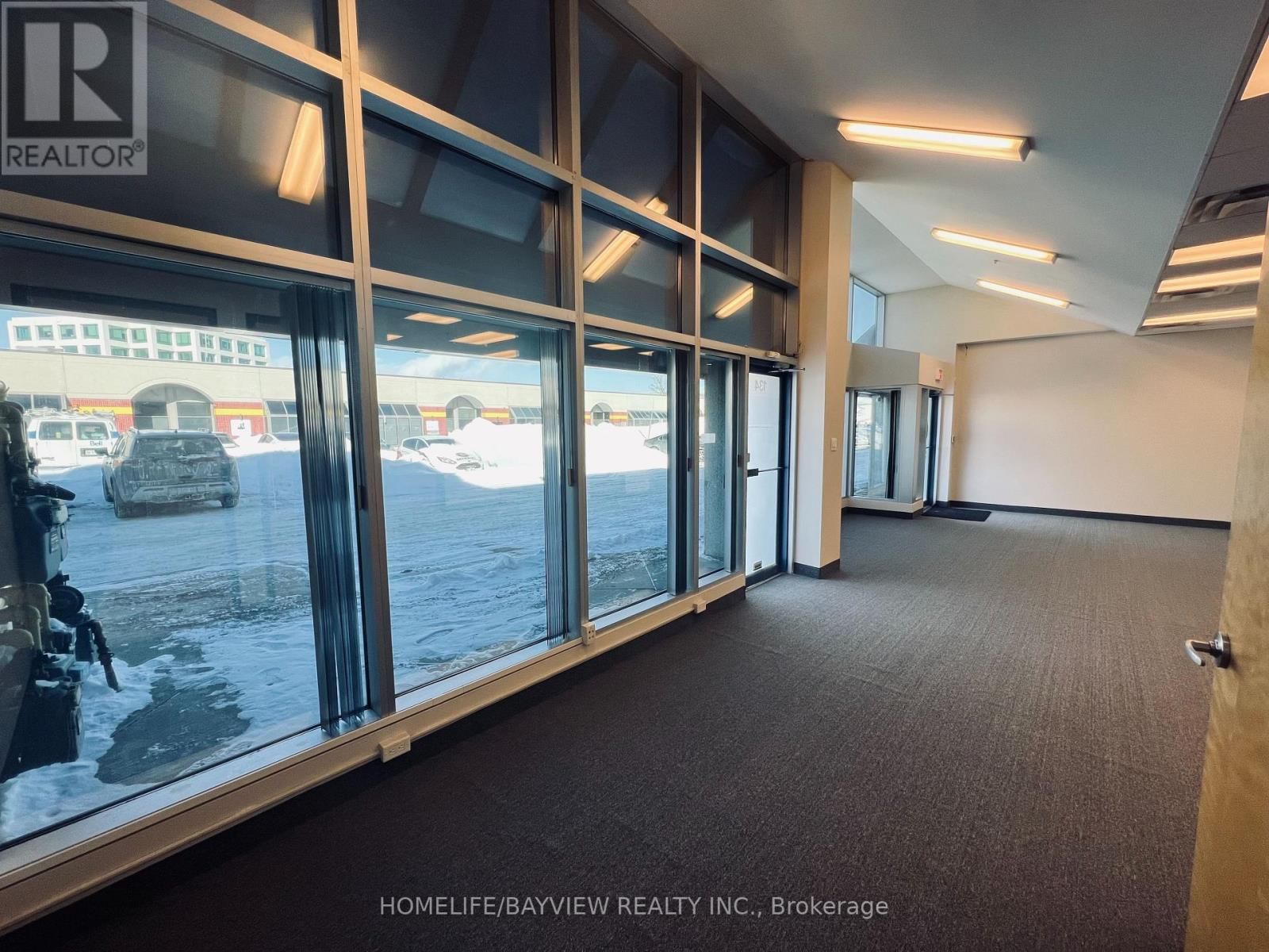 134-135 - 2550 MATHESON BOULEVARD Image 9