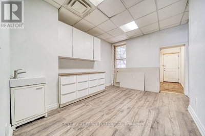 Image #1 of Commercial for Sale at Queen, Toronto , Ontario