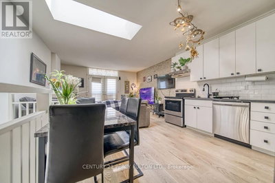 Image #1 of Commercial for Sale at Queen, Toronto , Ontario