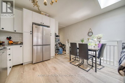 Image #1 of Commercial for Sale at Queen, Toronto , Ontario