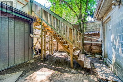 Image #1 of Commercial for Sale at Queen, Toronto , Ontario