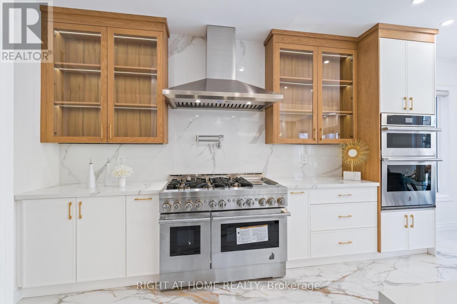 3352 PETRIE WAY Image 14