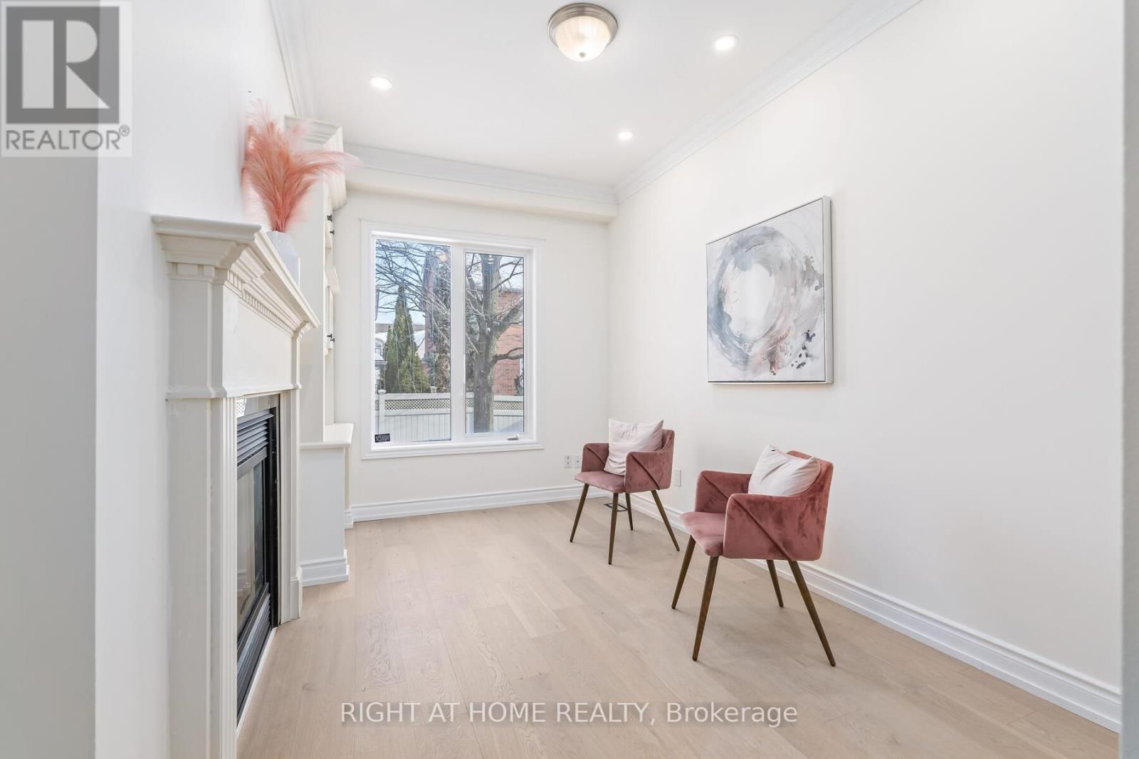 3352 PETRIE WAY Image 18