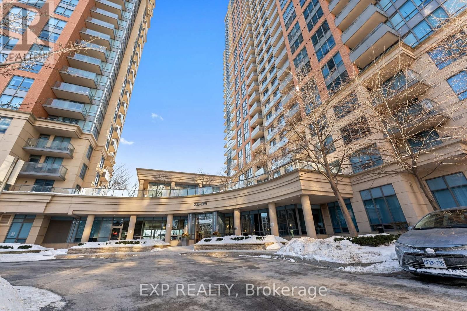 436 - 35 VIKING LANE Image 2