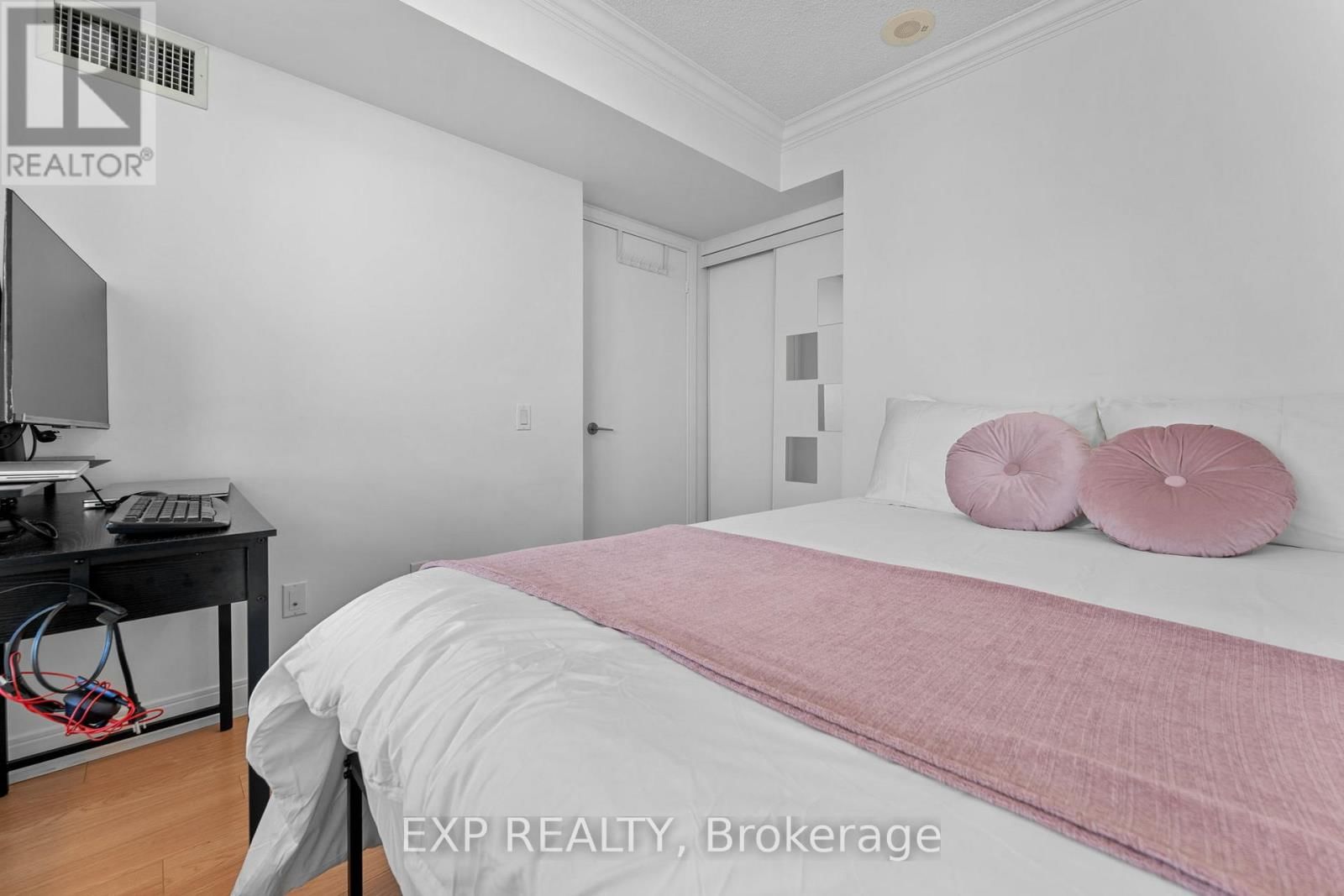 436 - 35 VIKING LANE Image 20