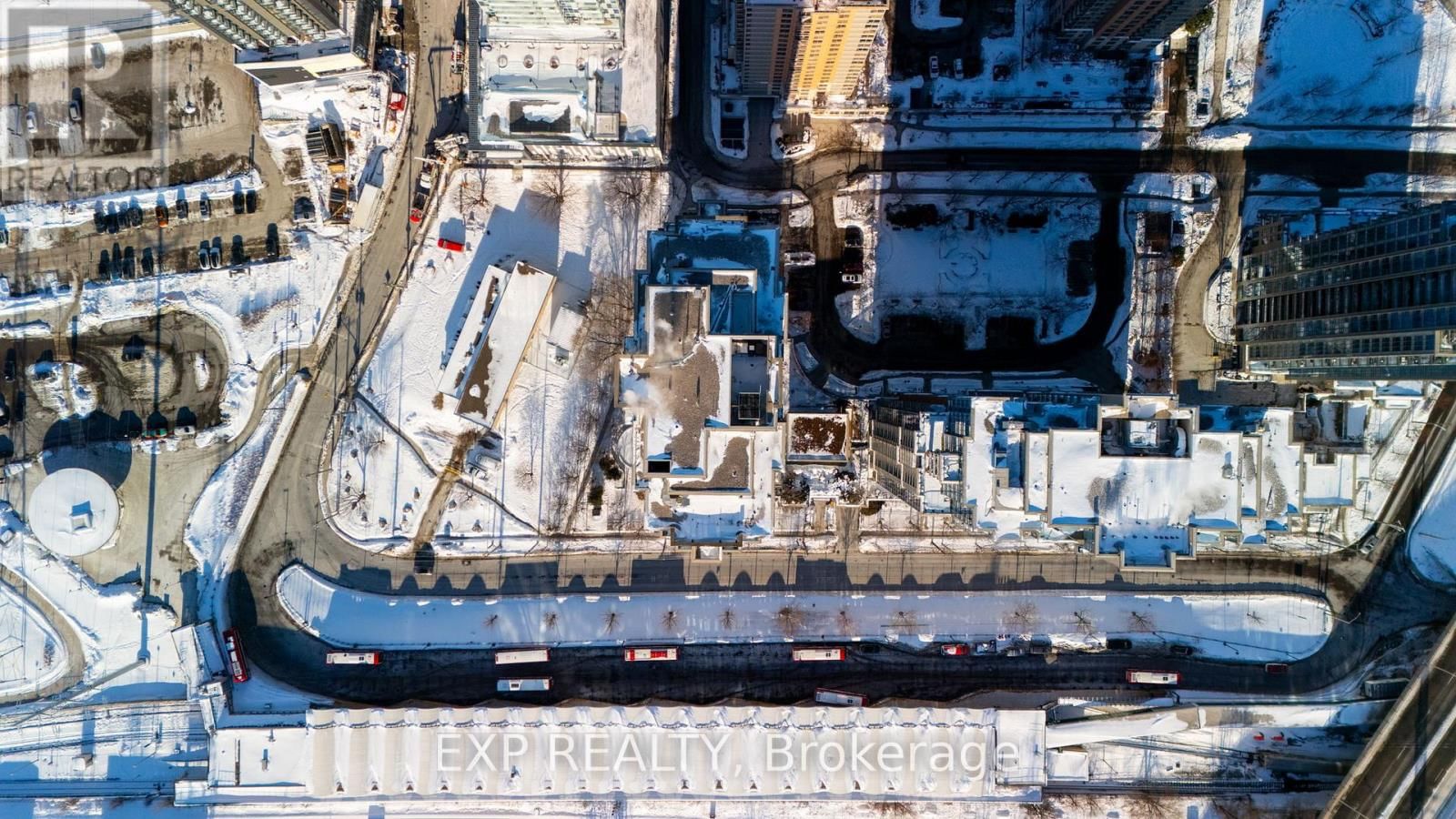 436 - 35 VIKING LANE Image 42