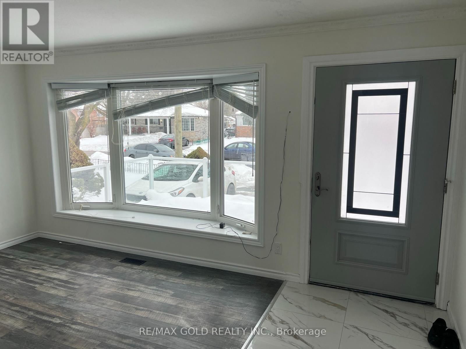 Main - 4 GARFIELD CRESCENT Image 1