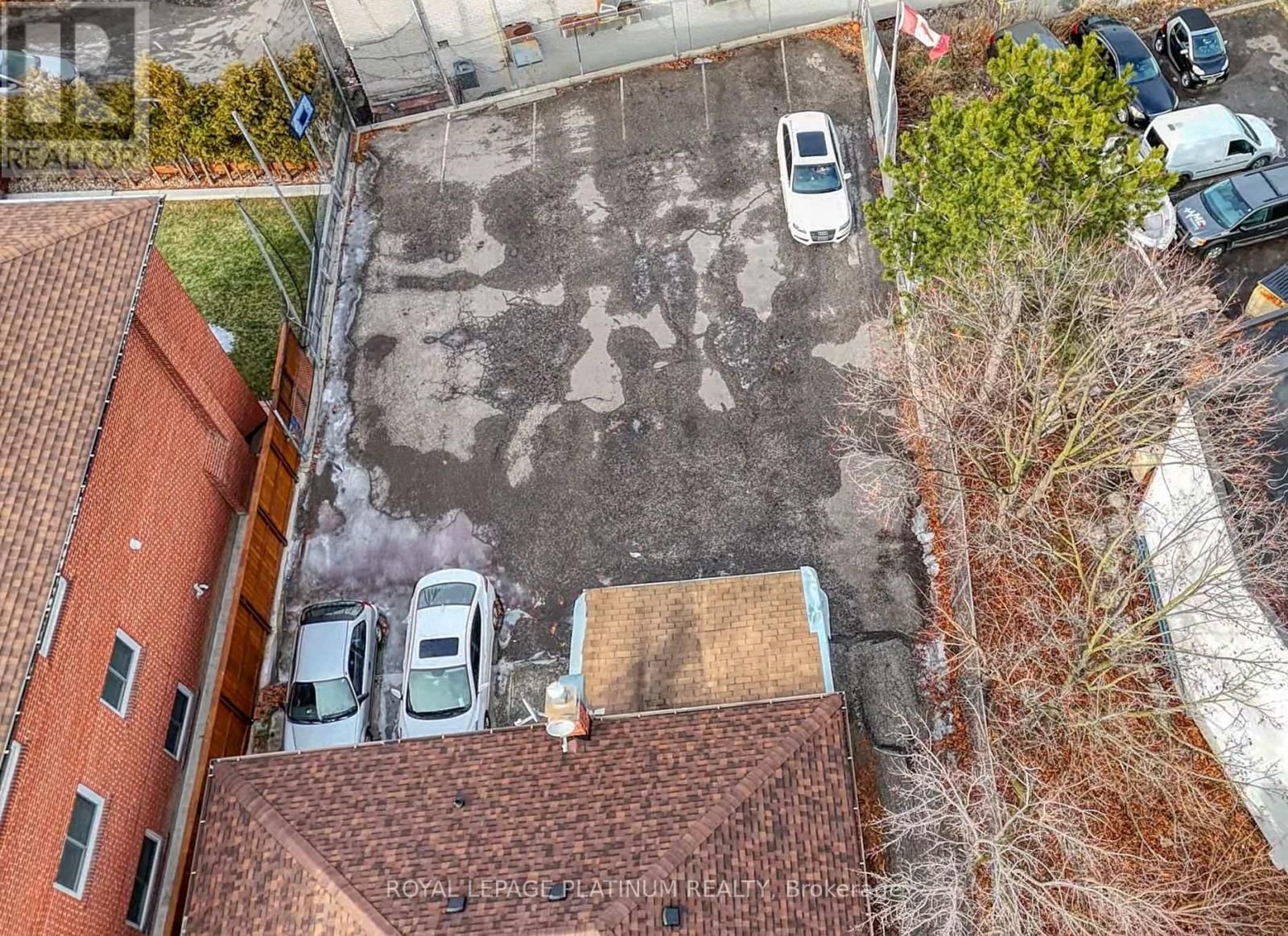 2 ELMHURST DRIVE Image 3