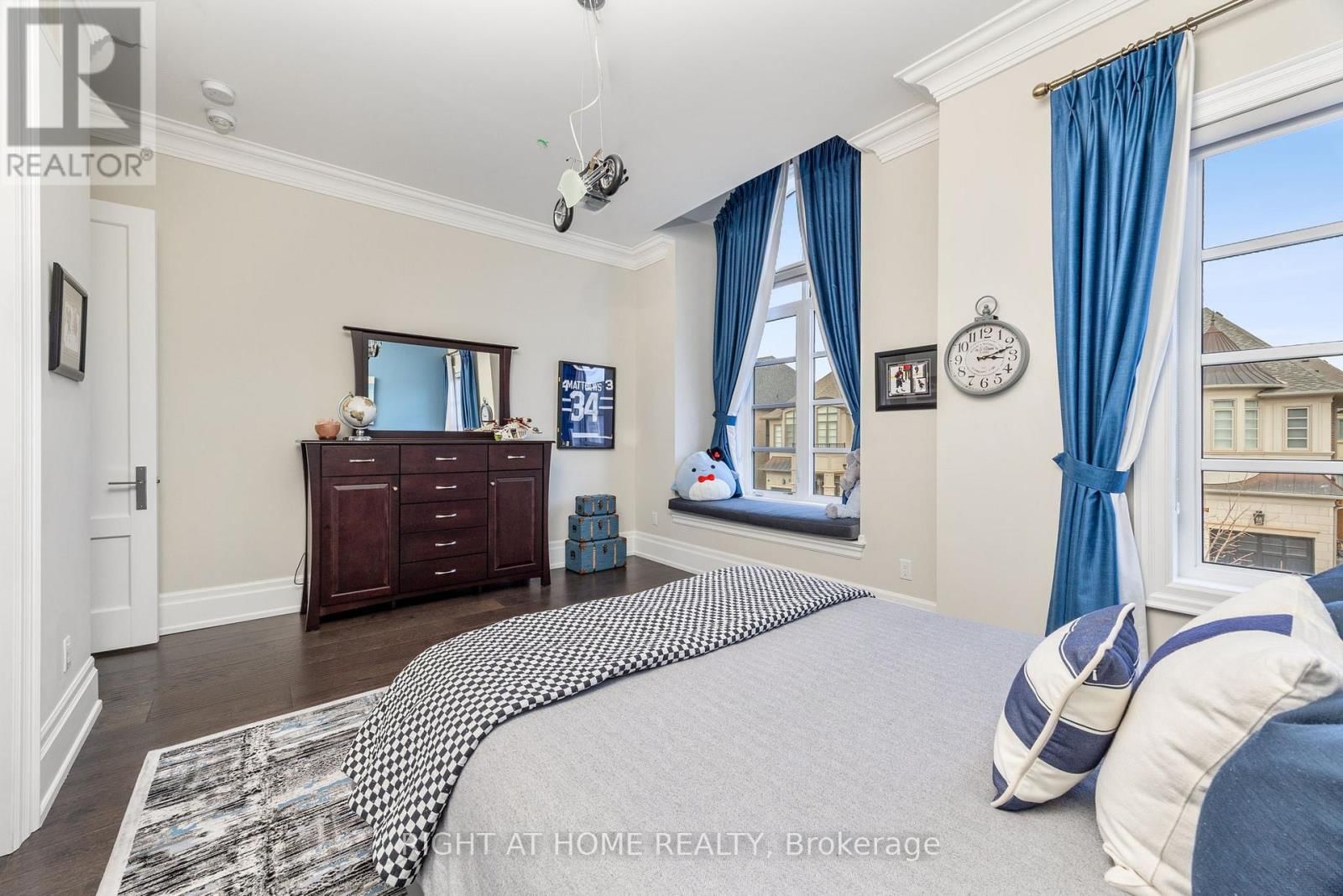 3124 DANIEL WAY Image 34