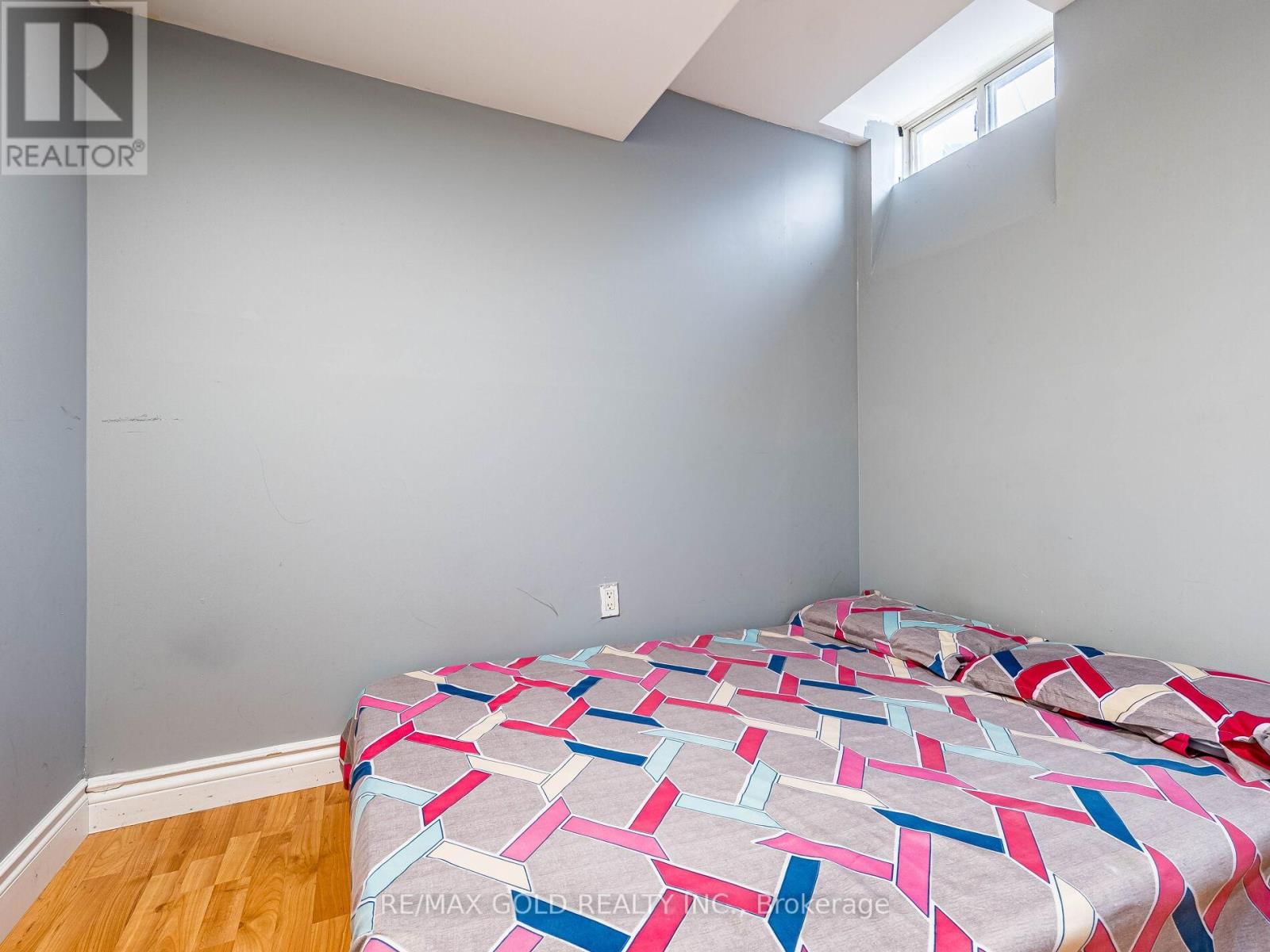 66 HIBERTON CRESCENT Image 33