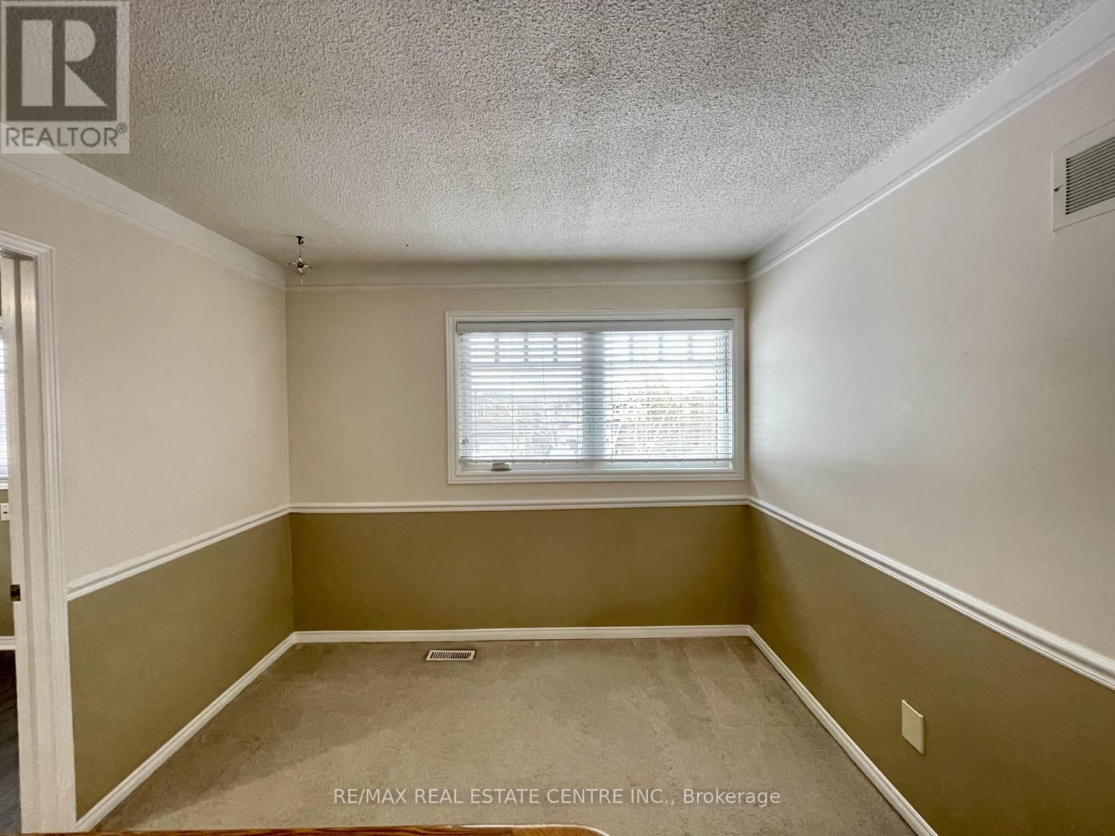 3216 DOVETAIL MEWS Image 18