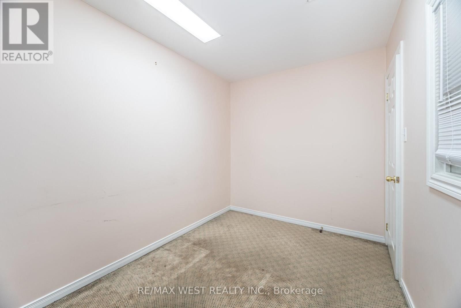 29 - 2565 STEELES AVENUE EAST Image 23