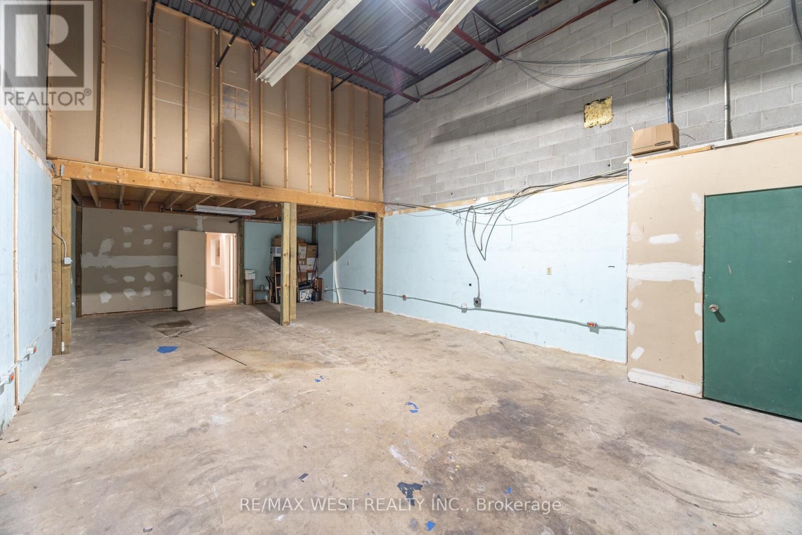 29 - 2565 STEELES AVENUE EAST Image 41