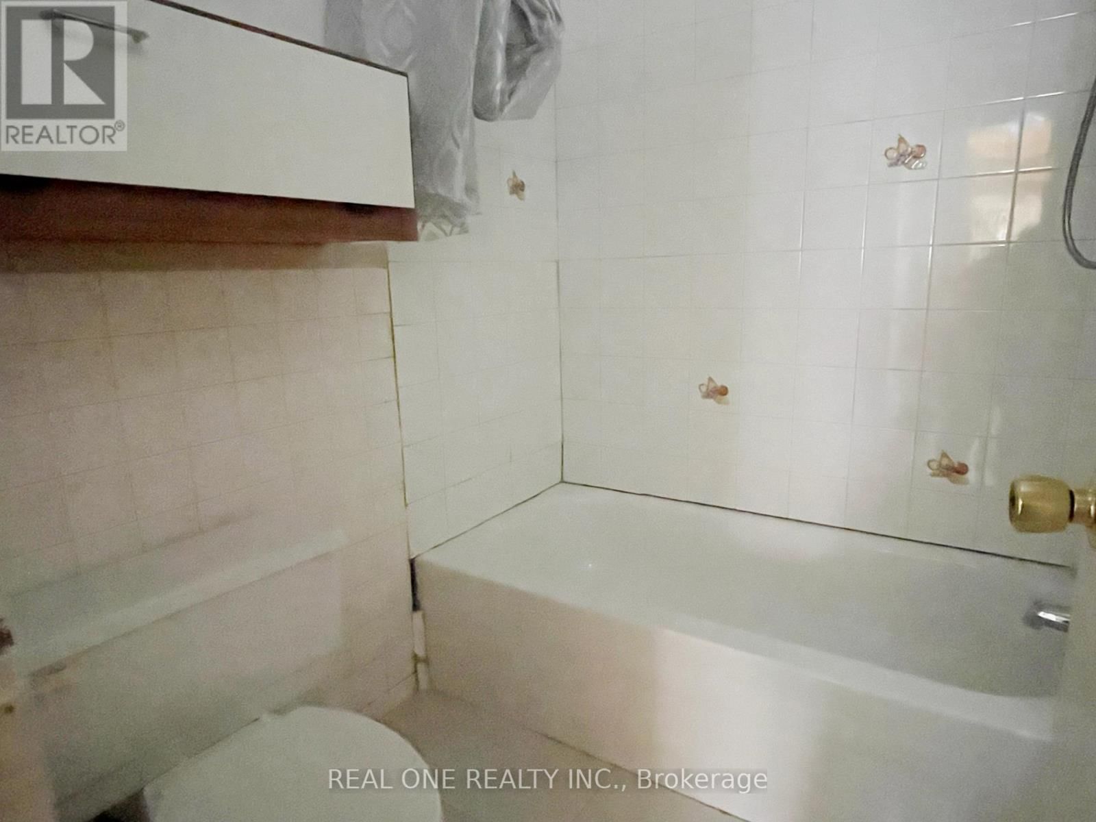 102 TWENTY FIFTH STREET Image 15