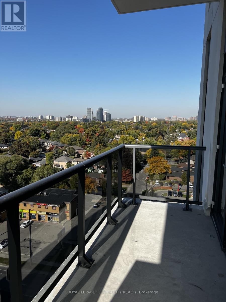 1302 - 30 SAMUEL WOOD WAY NORTH Image 14