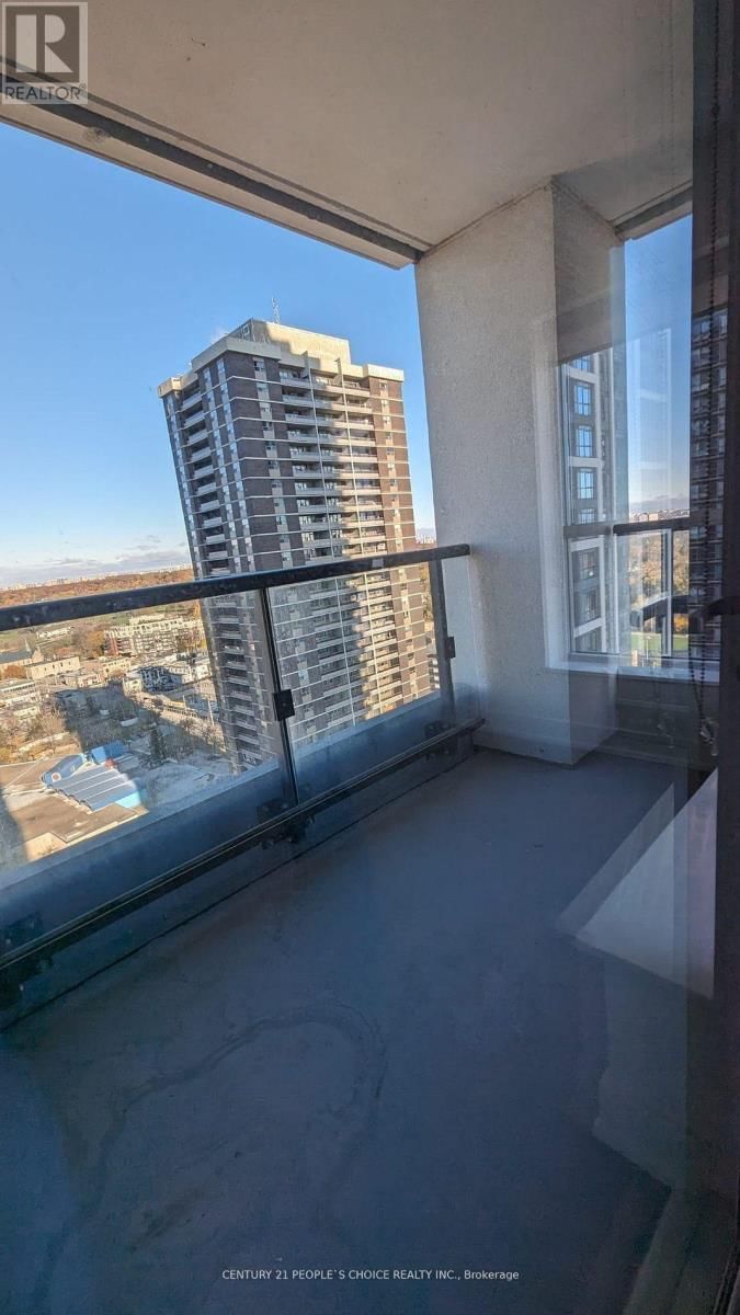 1718 - 9 MABELLE AVENUE Image 11