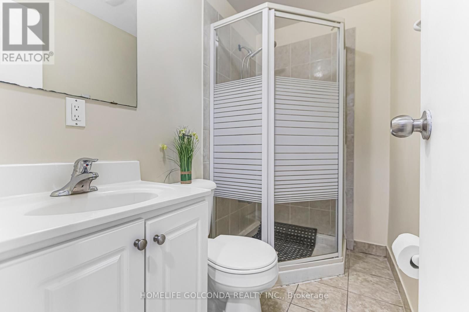 22 TROYER AVENUE Image 10