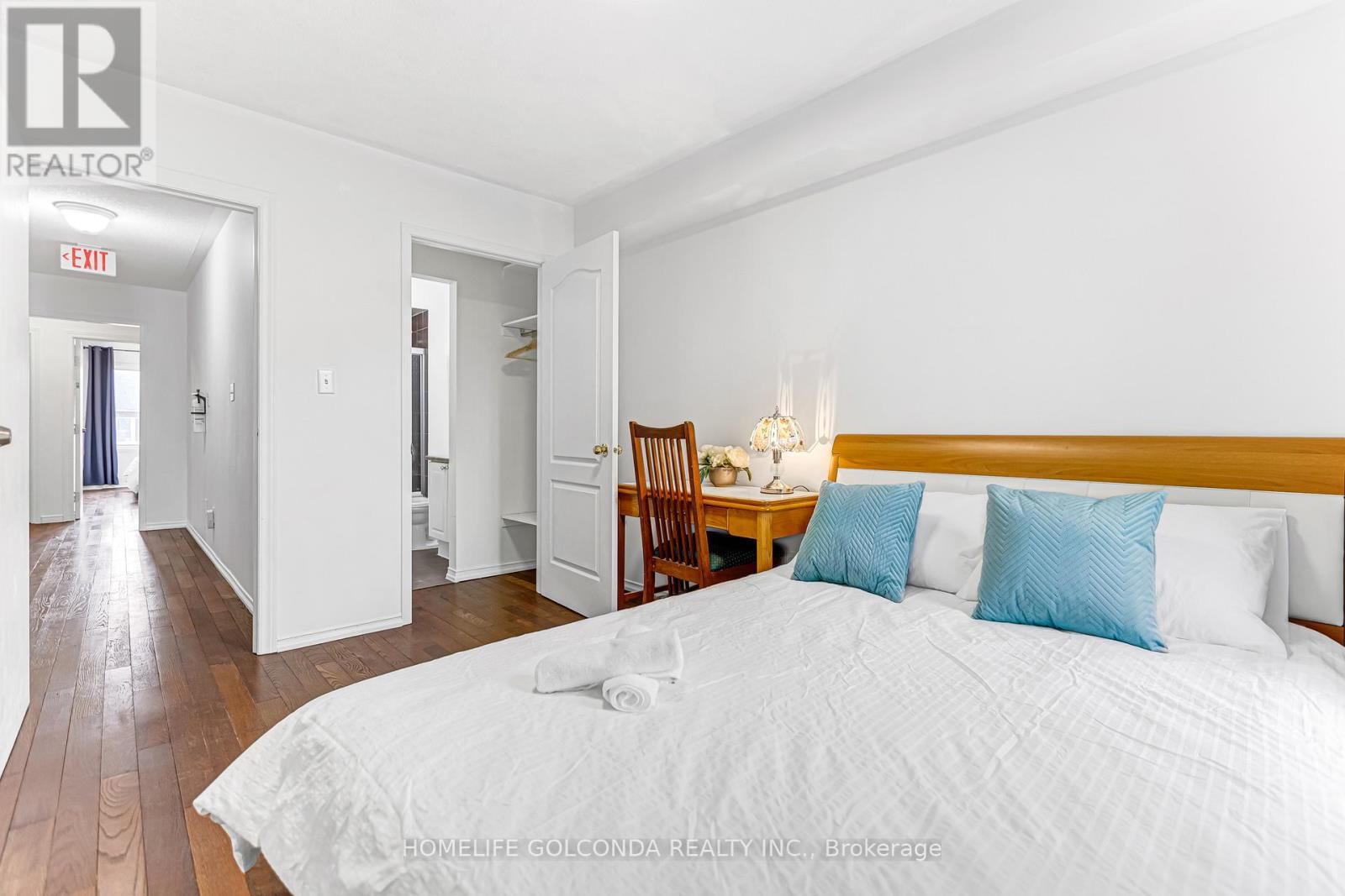 22 TROYER AVENUE Image 15