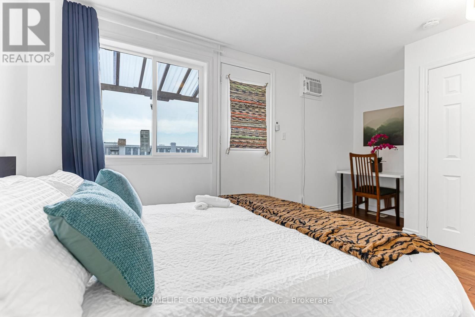 22 TROYER AVENUE Image 22