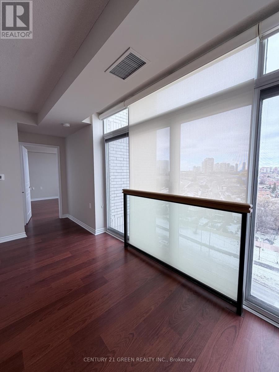 1103 - 200 BURNHAMTHORPE ROAD EAST Image 24