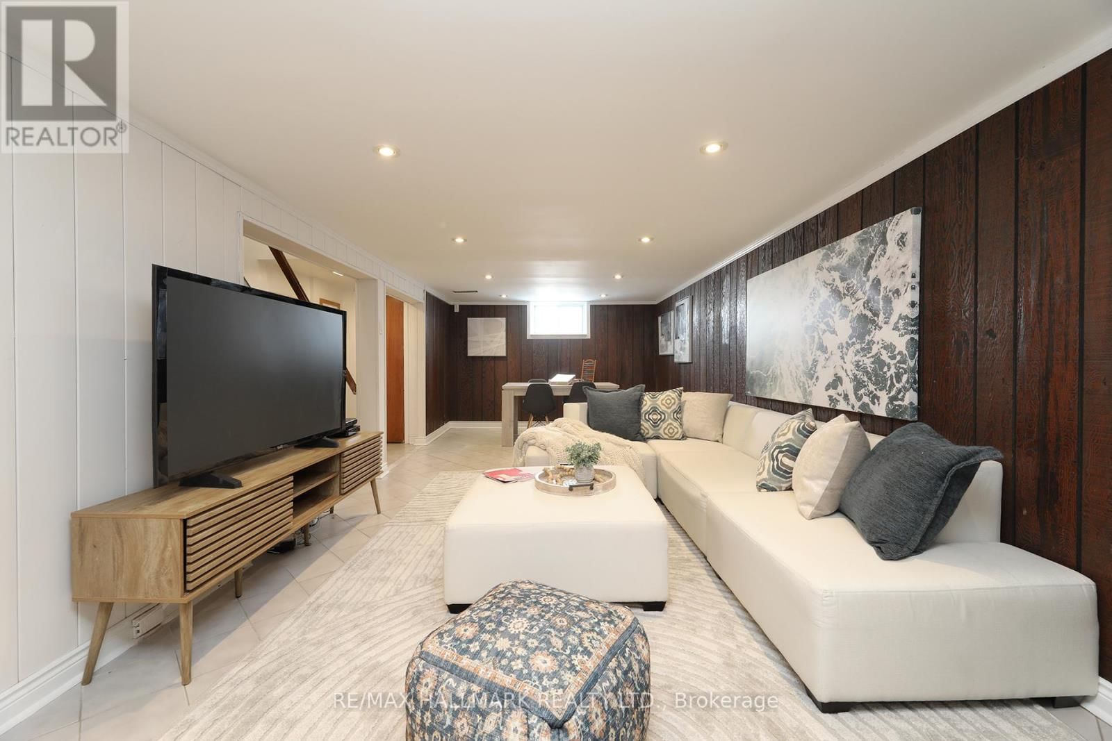 70 LAVINGTON DRIVE Image 23