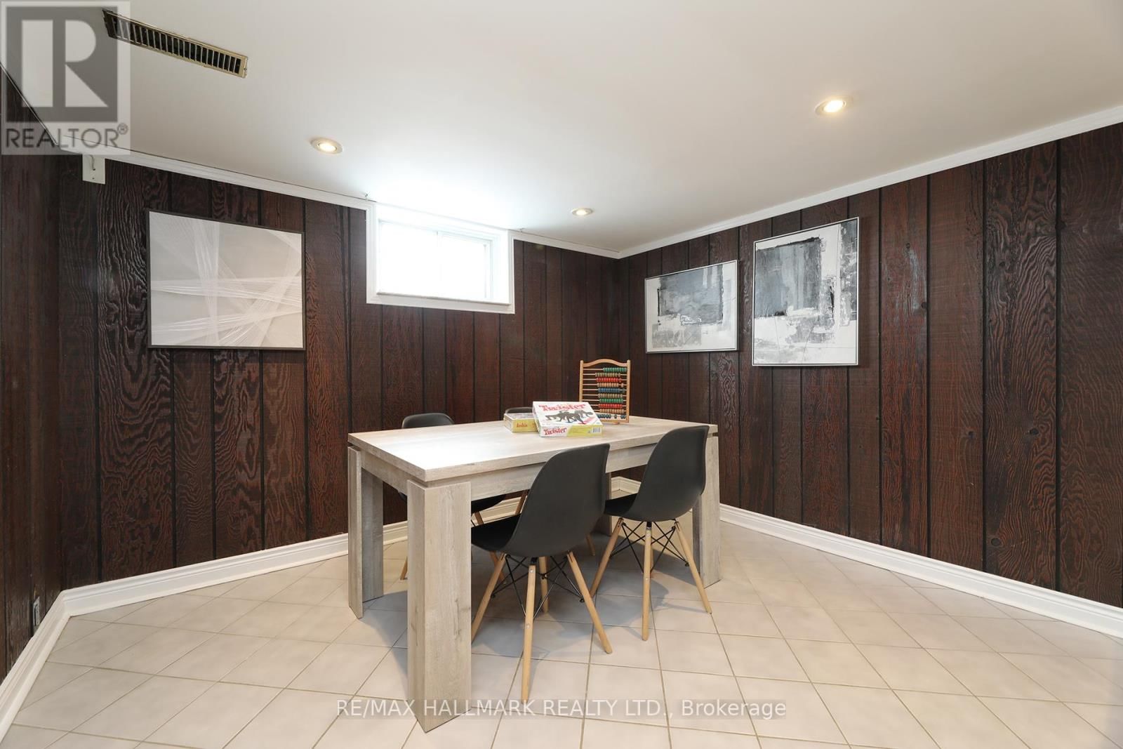 70 LAVINGTON DRIVE Image 24