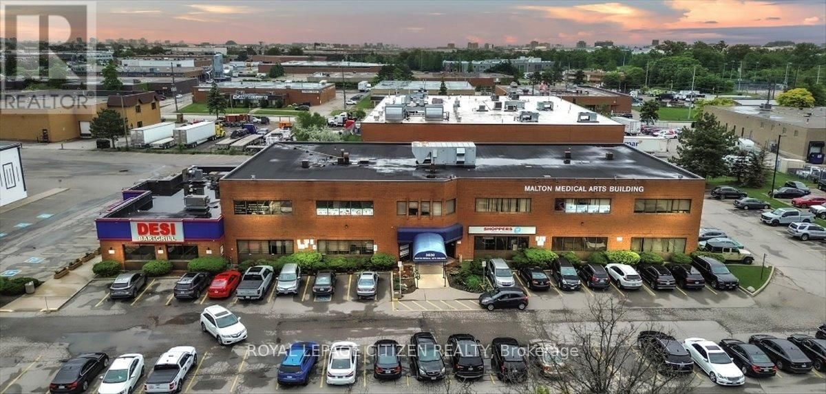 201 - 3530 DERRY ROAD EAST Image 1