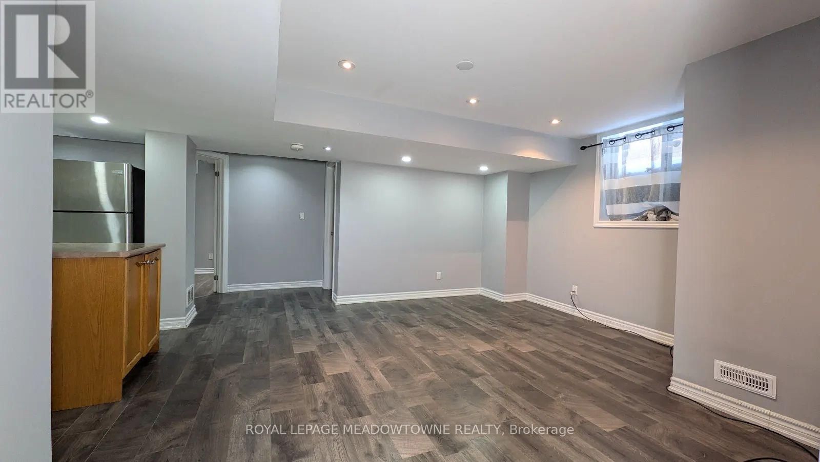 259 QUEEN MARY DRIVE Image 4