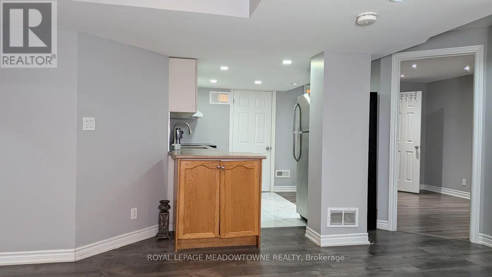 259 QUEEN MARY DRIVE Image 5