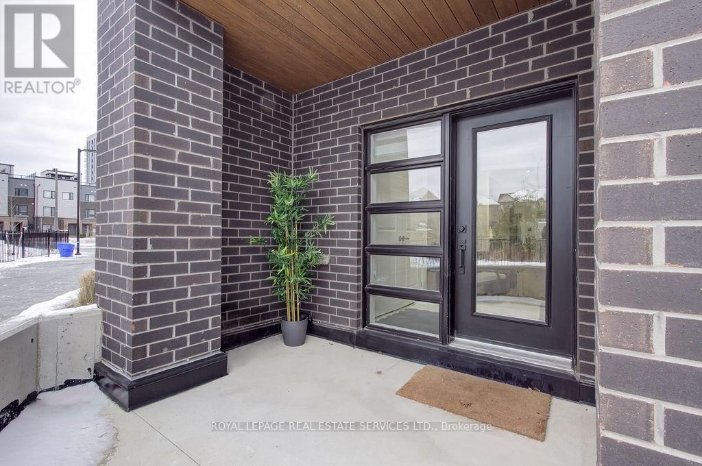 123 - 349 WHEAT BOOM DRIVE EAST Image 1