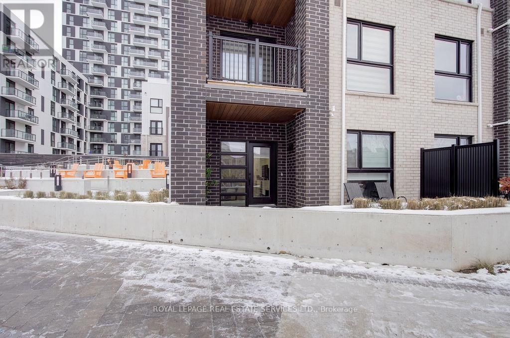 123 - 349 WHEAT BOOM DRIVE EAST Image 3