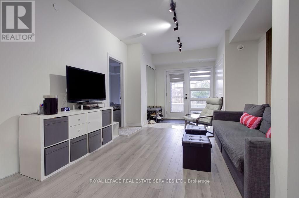 123 - 349 WHEAT BOOM DRIVE EAST Image 6