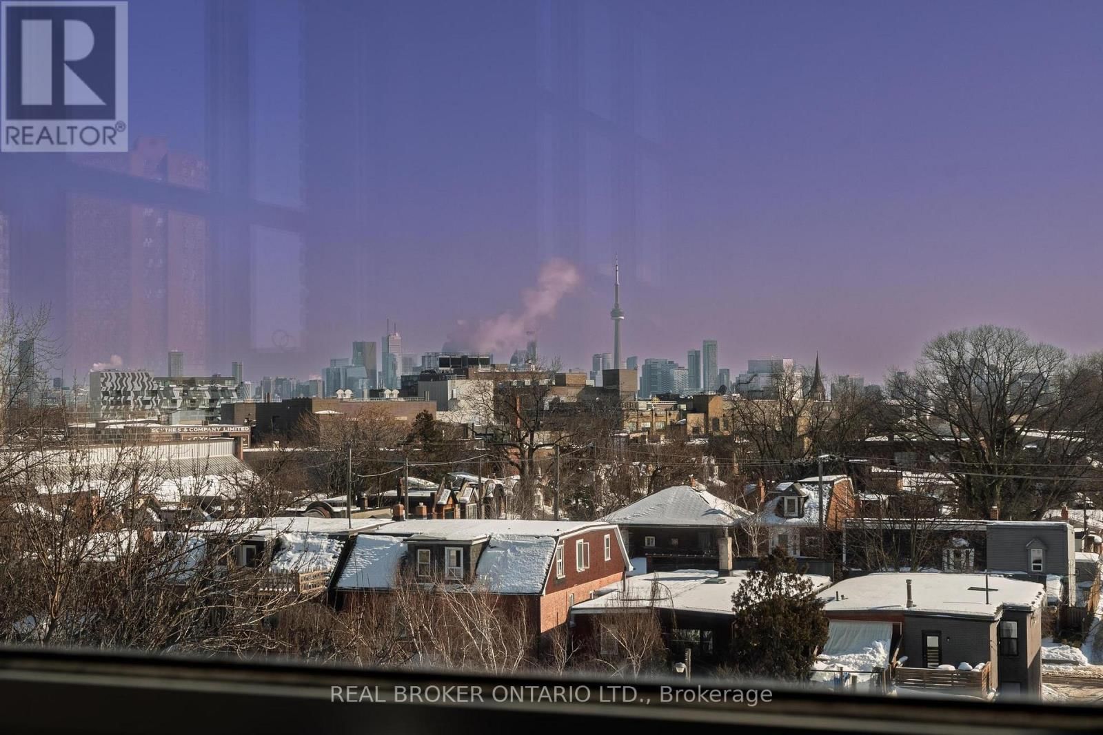 PH3 - 2154 DUNDAS STREET WEST Image 29